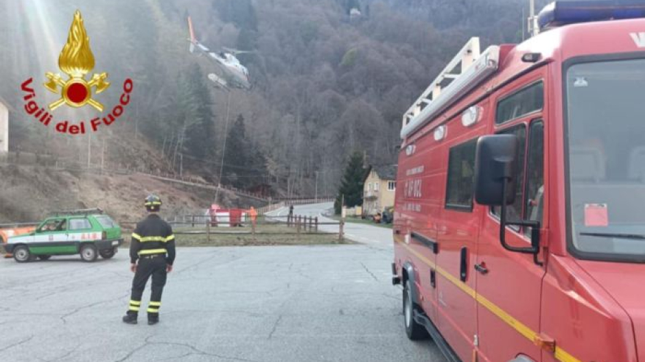 Vasto incendio boschivo in Val Mastallone